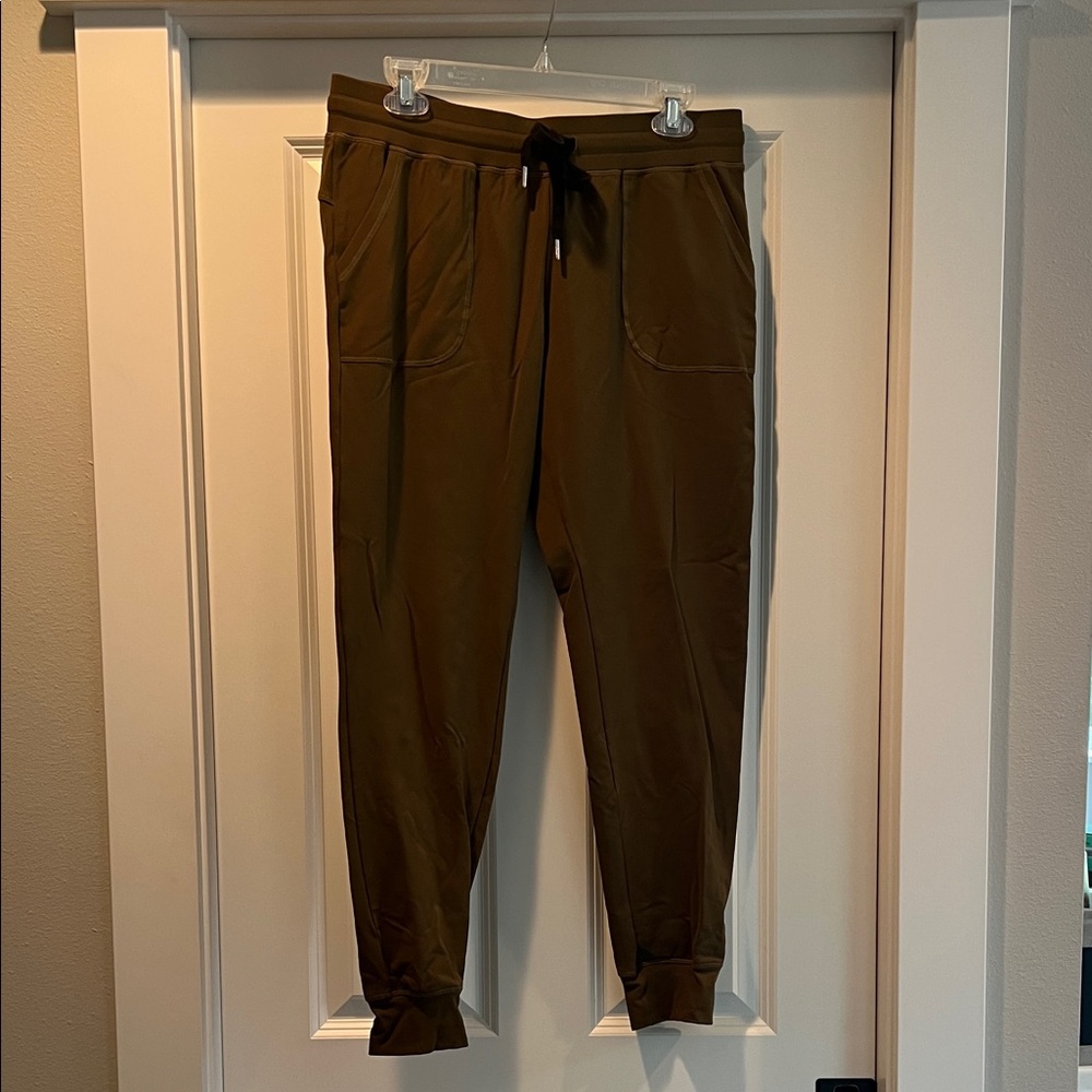 ZYIA Olive Cozy Jogger